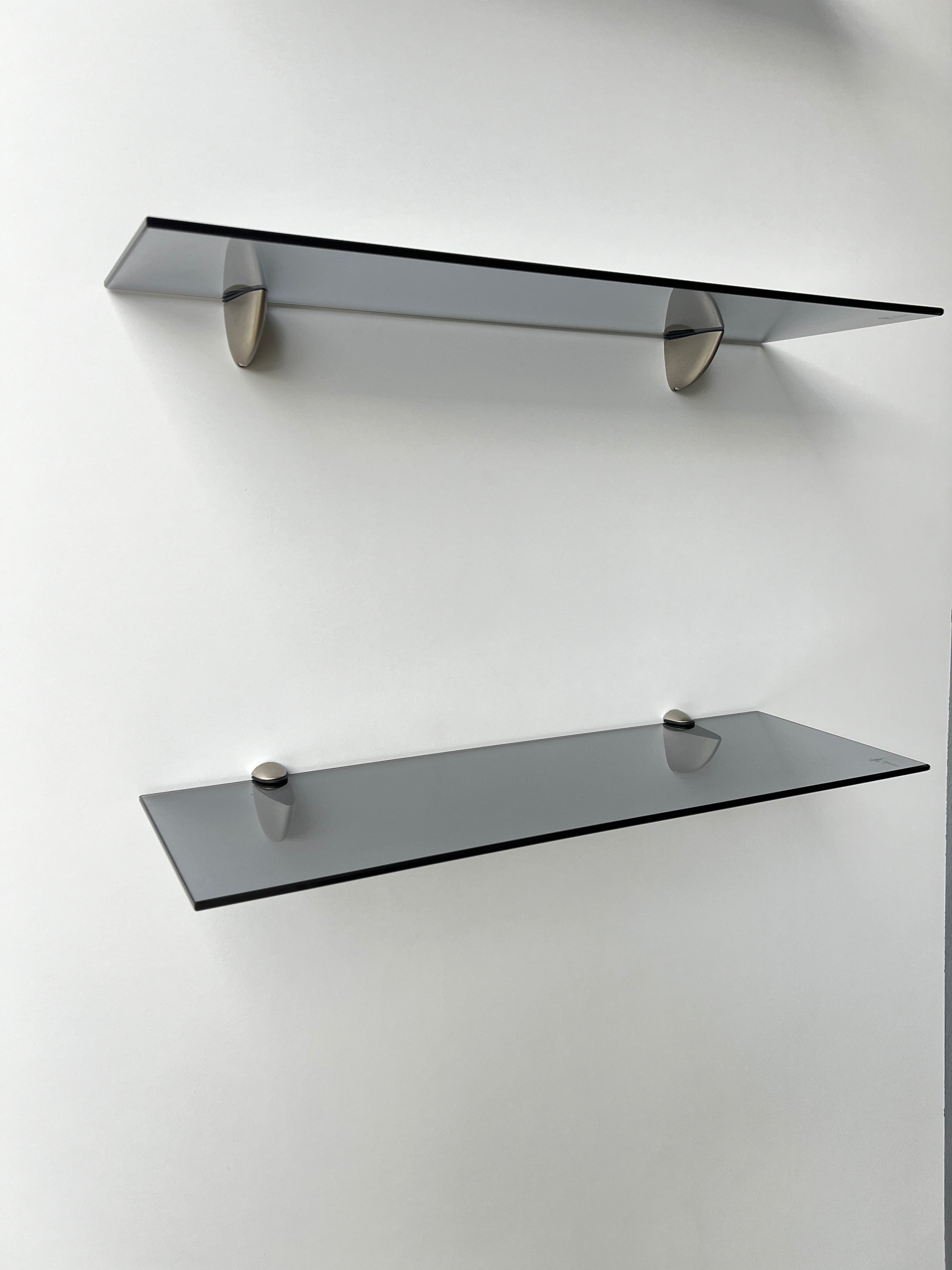 Set de 3 repisas de cristal templado tono Smoke